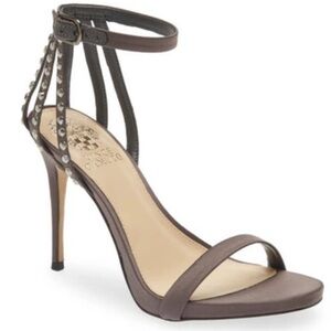 🌸VINCE CAMUTO🌸 Daphery Ankle Strap Sandal In Grey Satin Size: 6.5